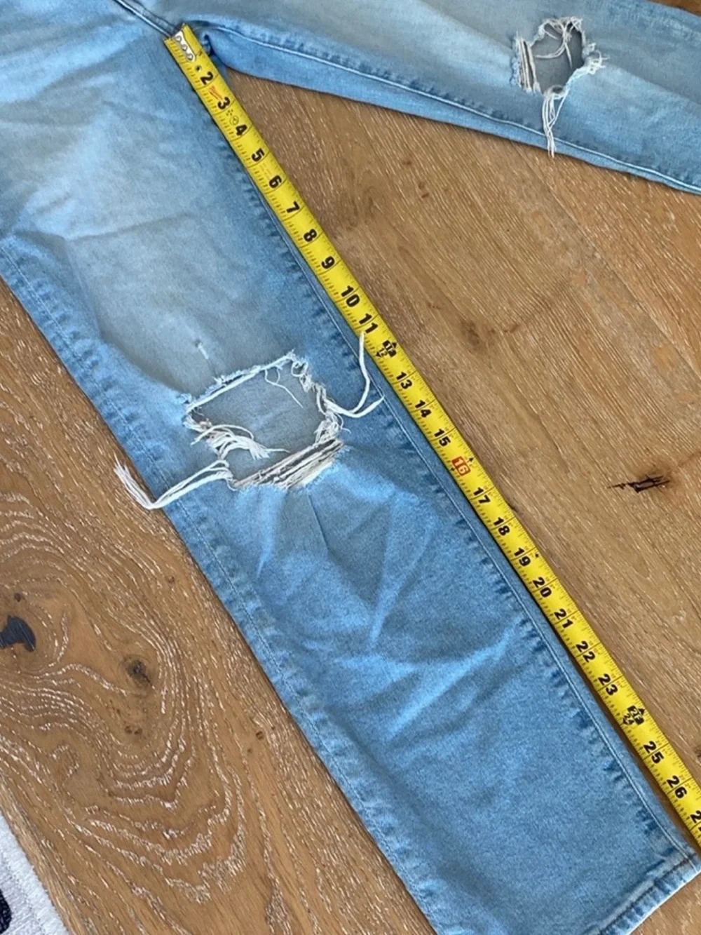 Madewell “The Perfect Vintage Straight Jean” 24 - Picture 10 of 11